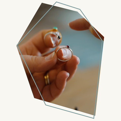 Workshop zilveren ring met geboortesteen